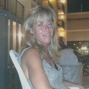 Meet your Posher, Connie